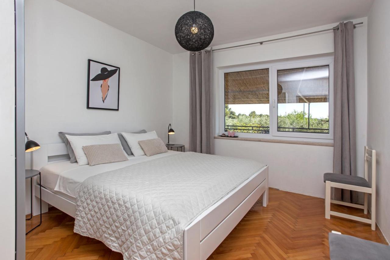 "Andrija" Apartmen'S Банджоле Экстерьер фото