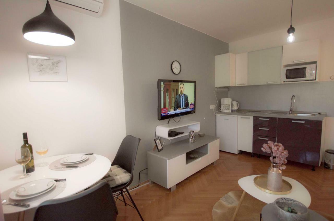 "Andrija" Apartmen'S Банджоле Экстерьер фото