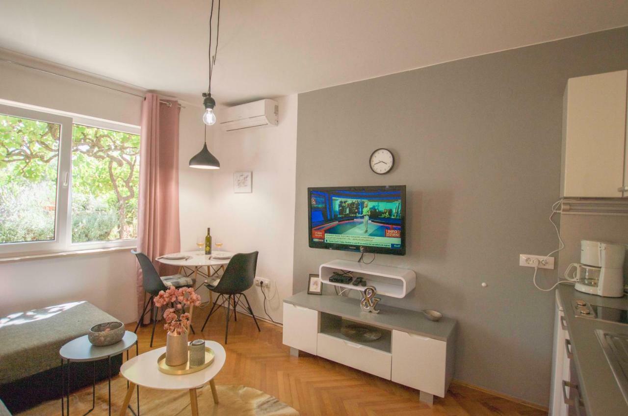 "Andrija" Apartmen'S Банджоле Экстерьер фото